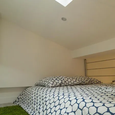 Apartment Maisonnette A Clichy